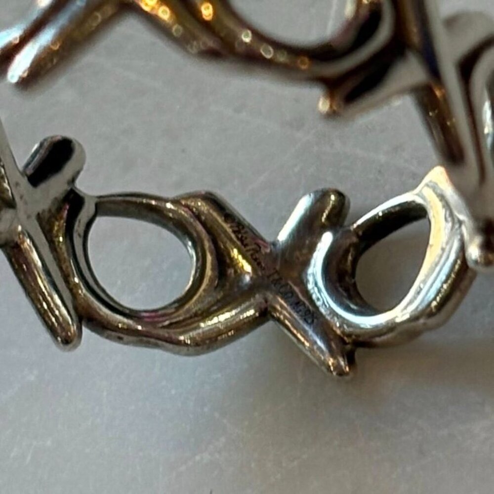 Tiffany & Co. Silver Hugs Kiss XO Band Ring - Size 8 - Picture 7 of 7